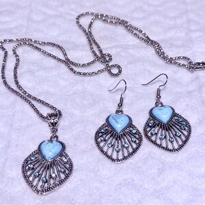 Silver Tone Fashion Jewelry Set